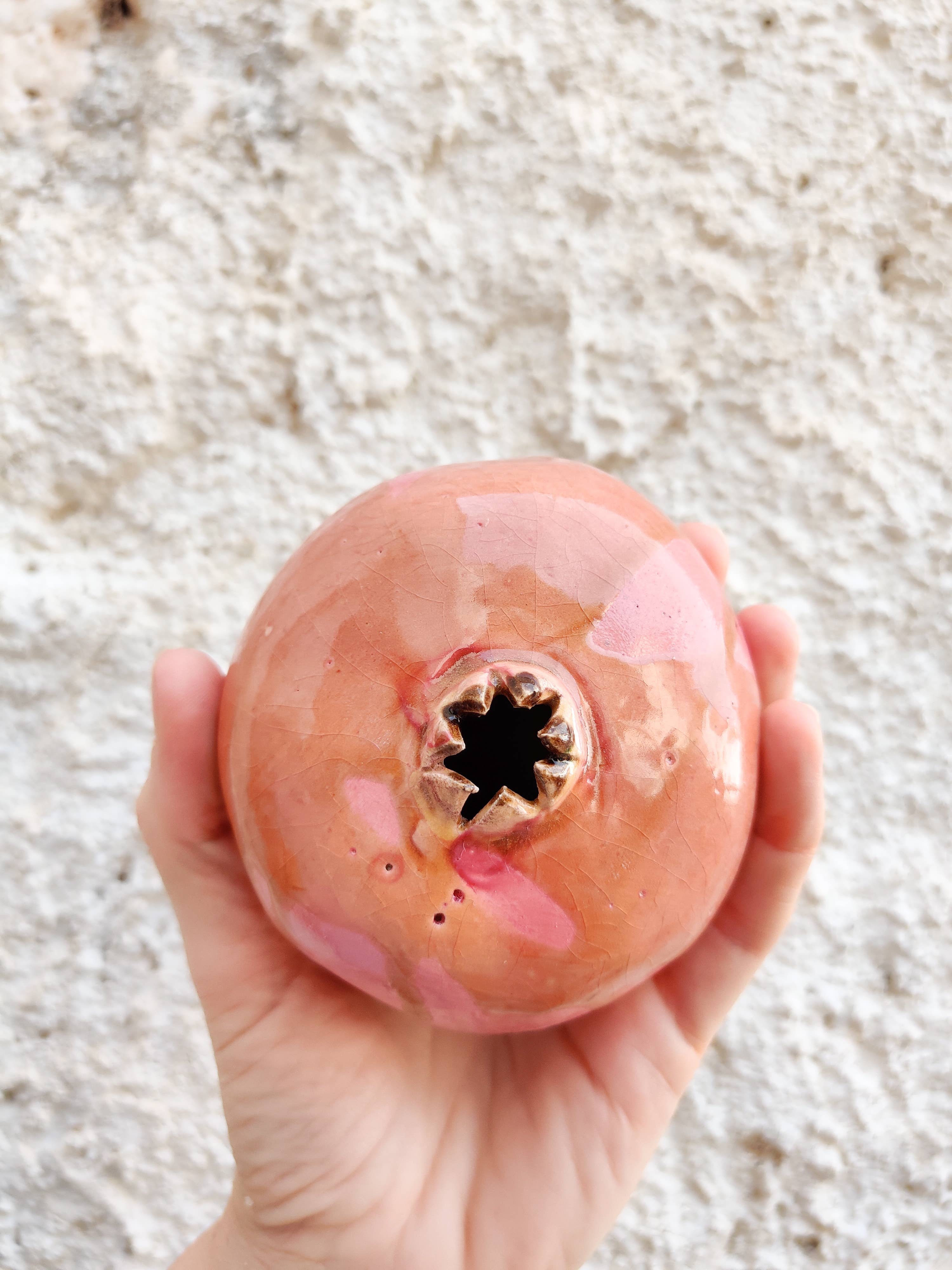 Ceramic pomegranate