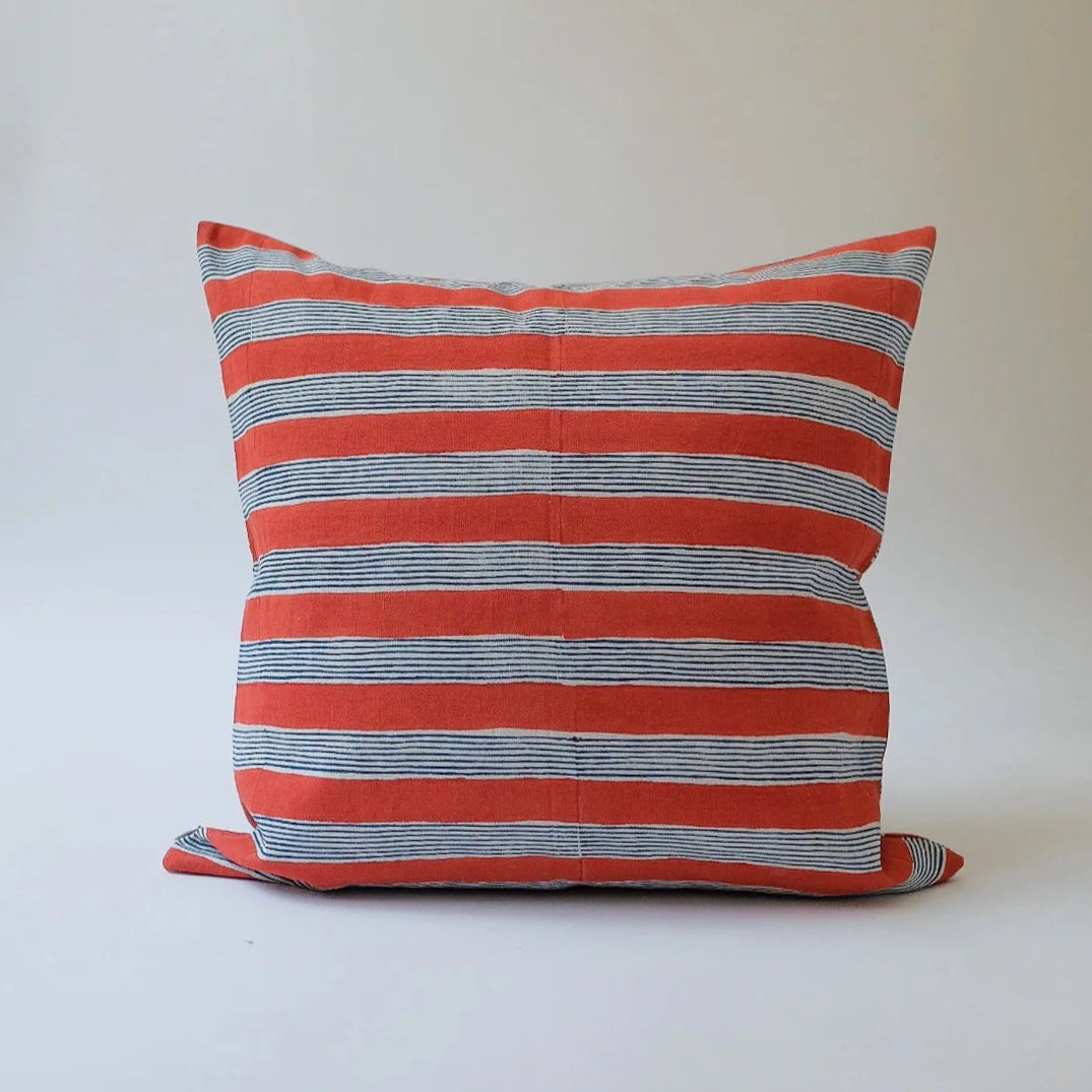 Indu - Hand Block-printed Linen Pillowcase Rojo, 22x22