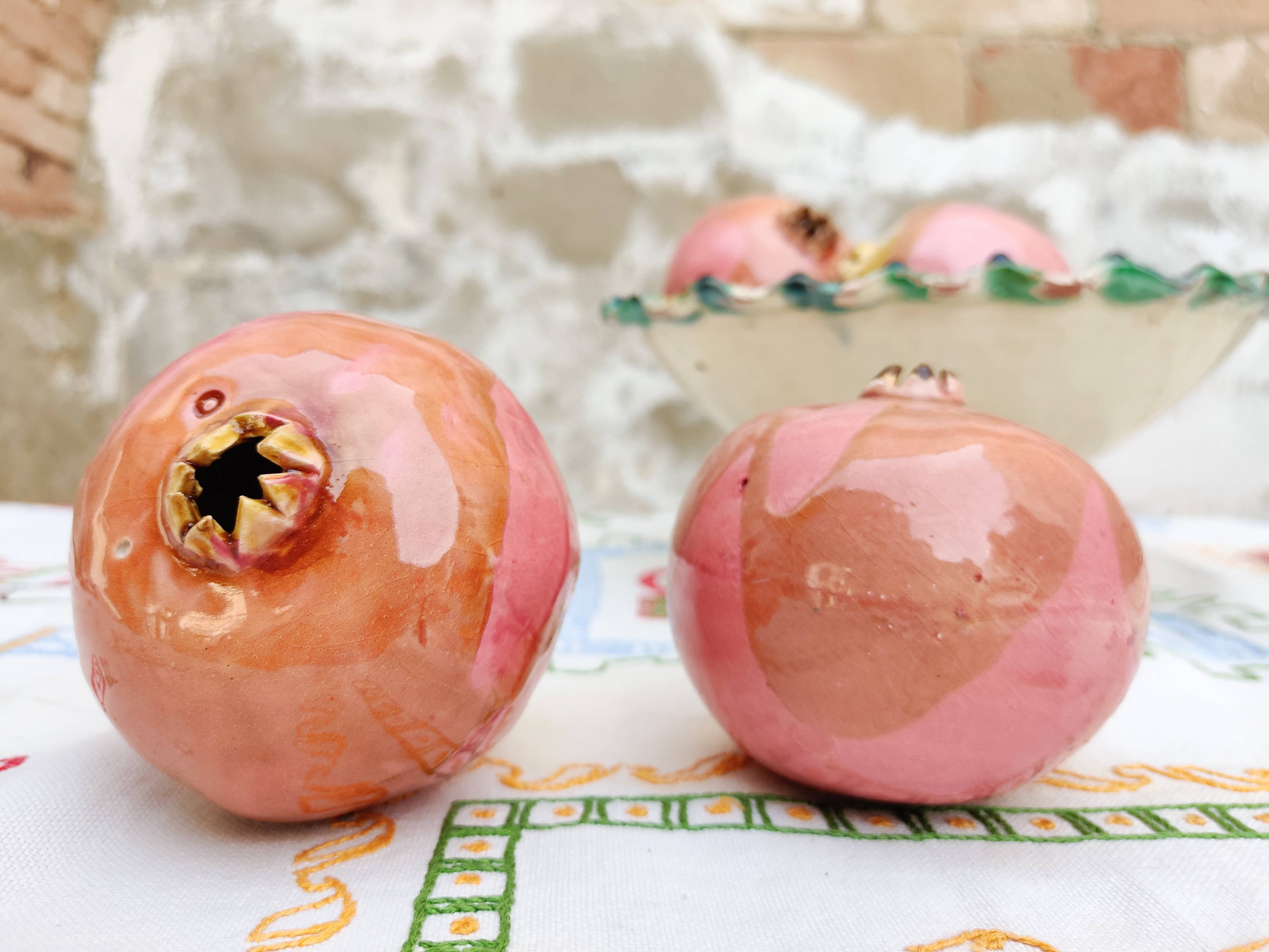 Ceramic pomegranate