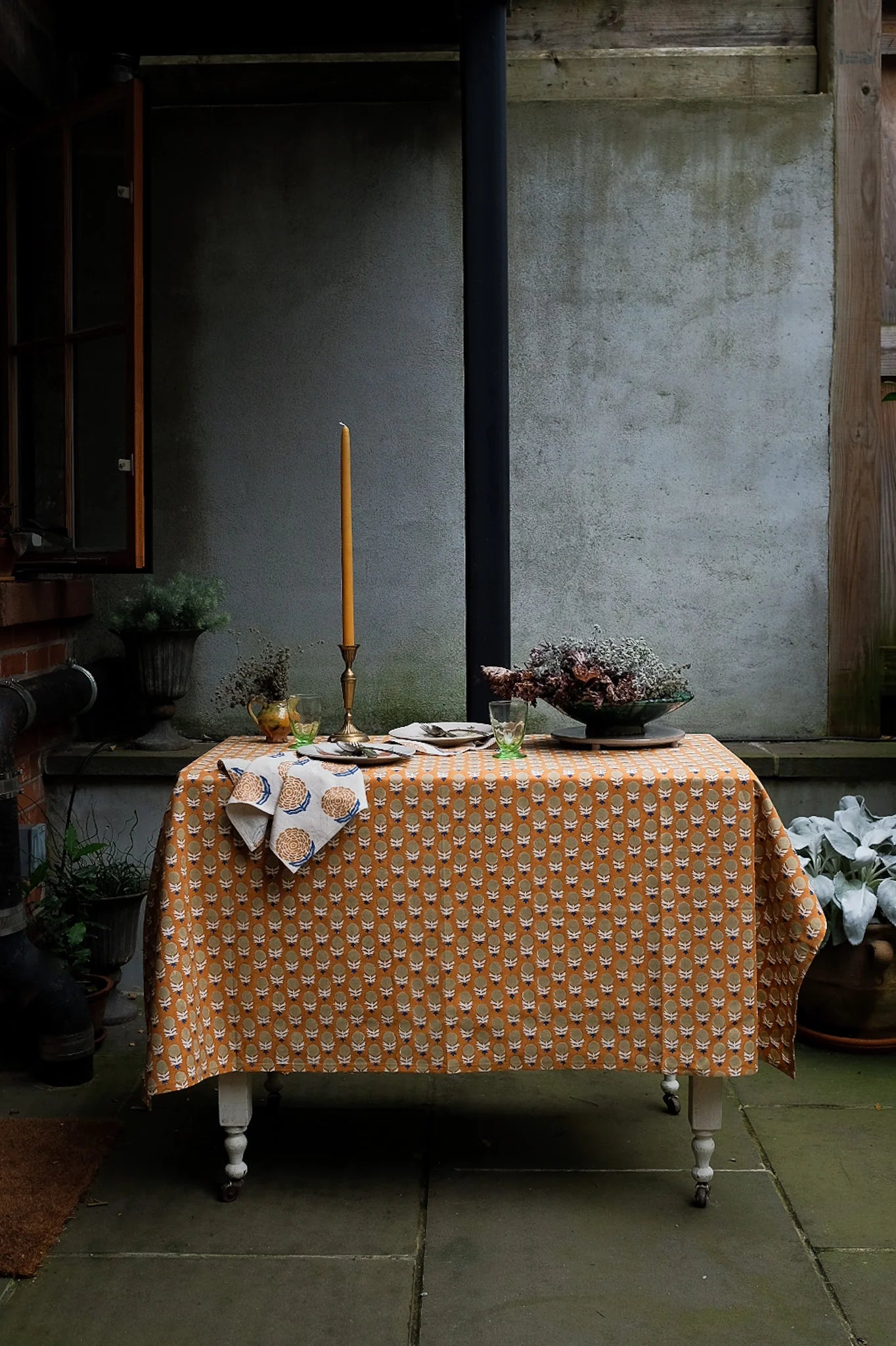 SHAMA - HAND BLOCK-PRINTED COTTON TABLE CLOTH (YAM)