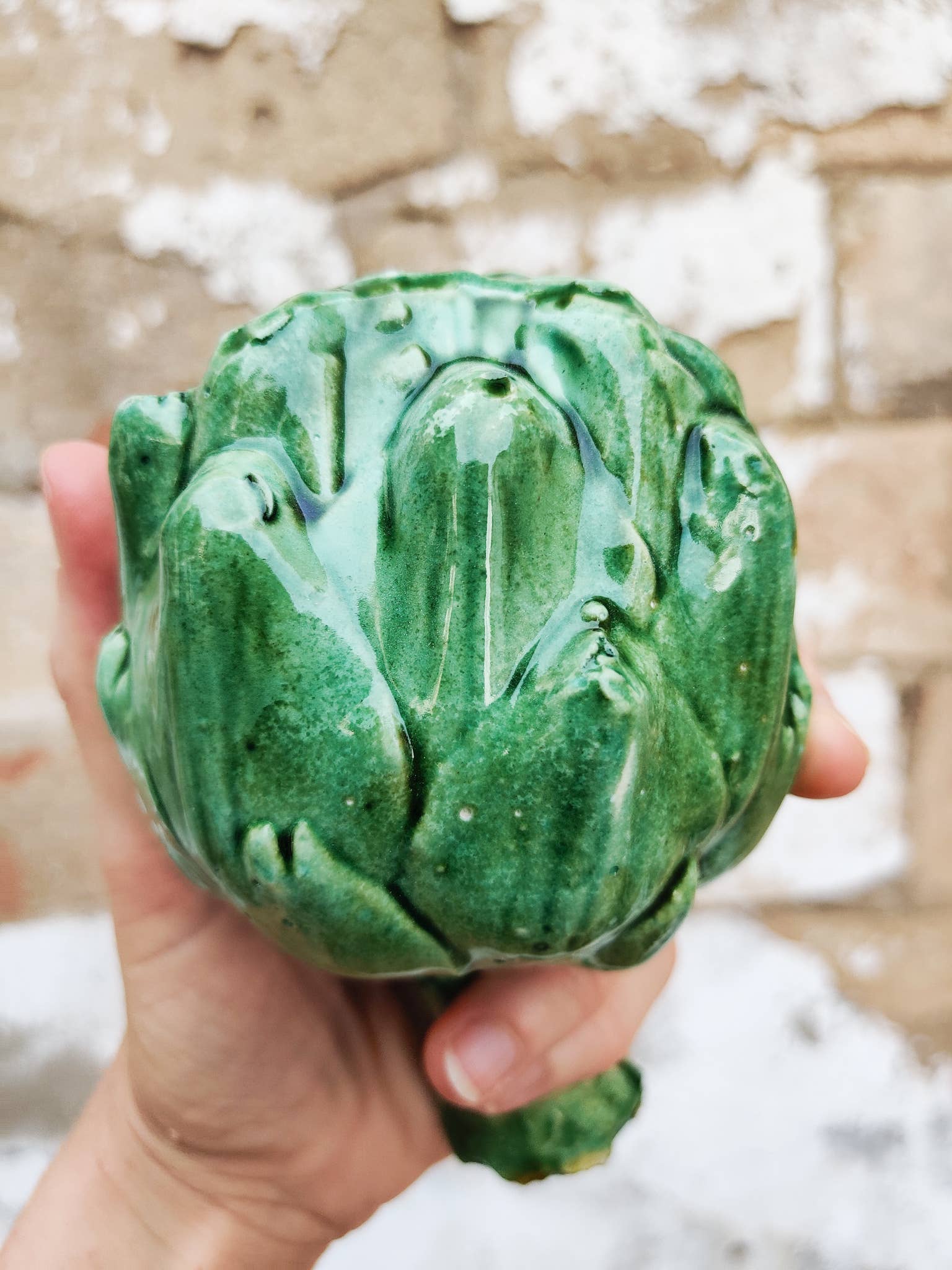 Ceramic artichoke