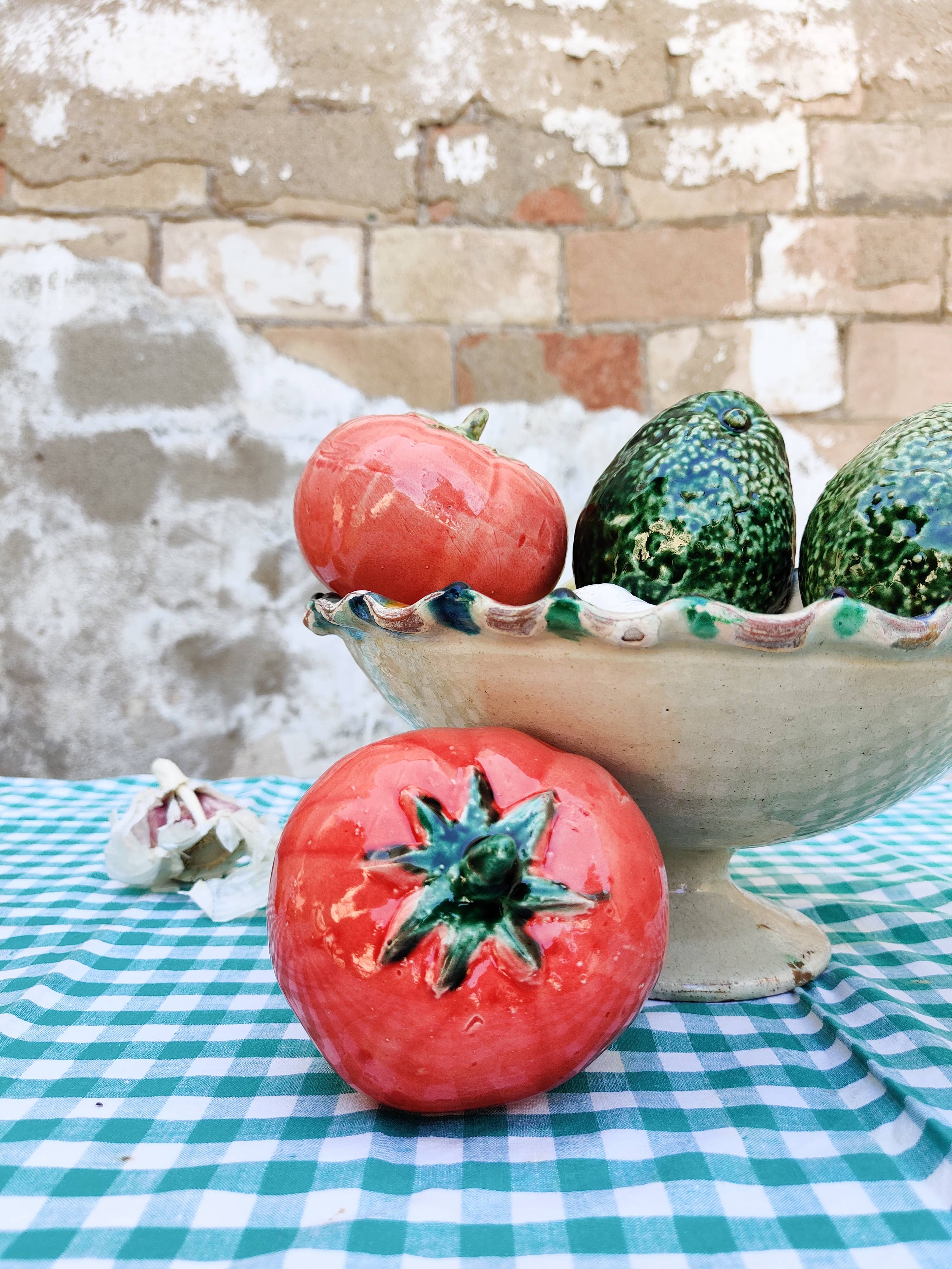 Ceramic tomato