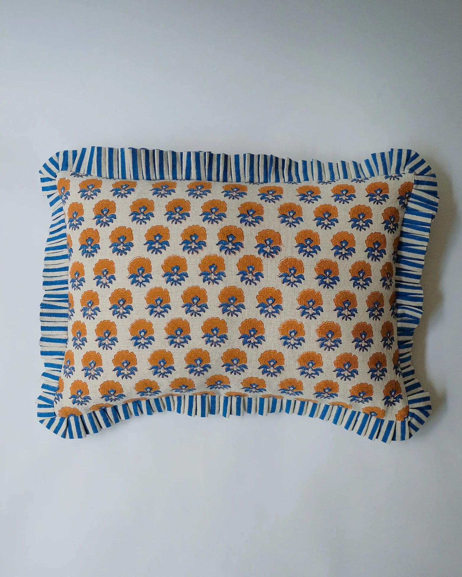 VEDA - HAND BLOCK-PRINTED LINEN PILLOWCASE (INK BLUE) - RUFFLE 14x20"