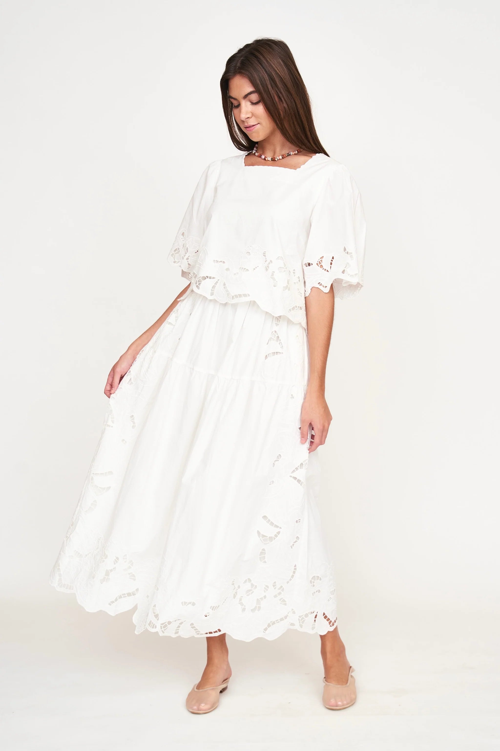 PROVENCE CUTWORK TOP IN WHITE