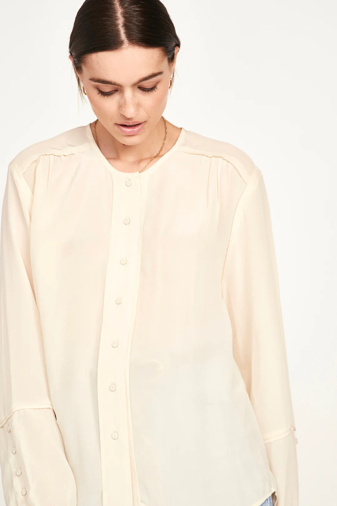 DAKOTA BLOUSE IN IVORY