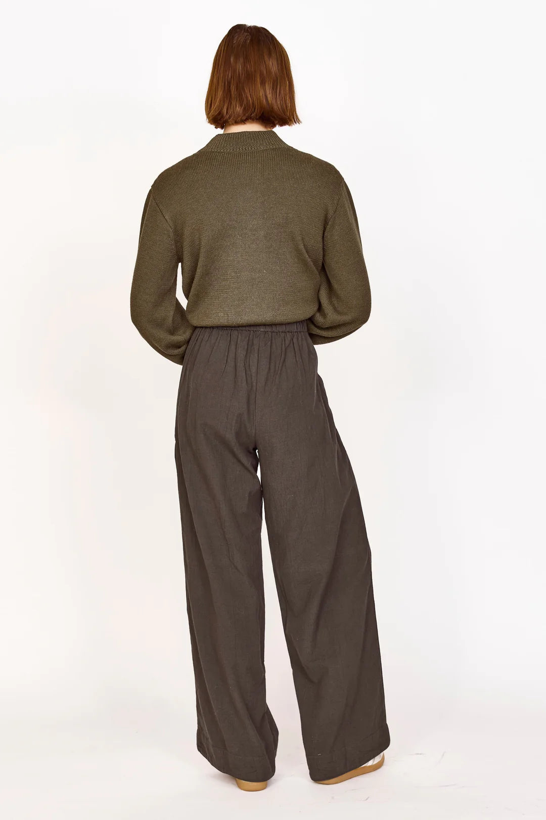 TIVOT PANT IN BLACK OLIVE