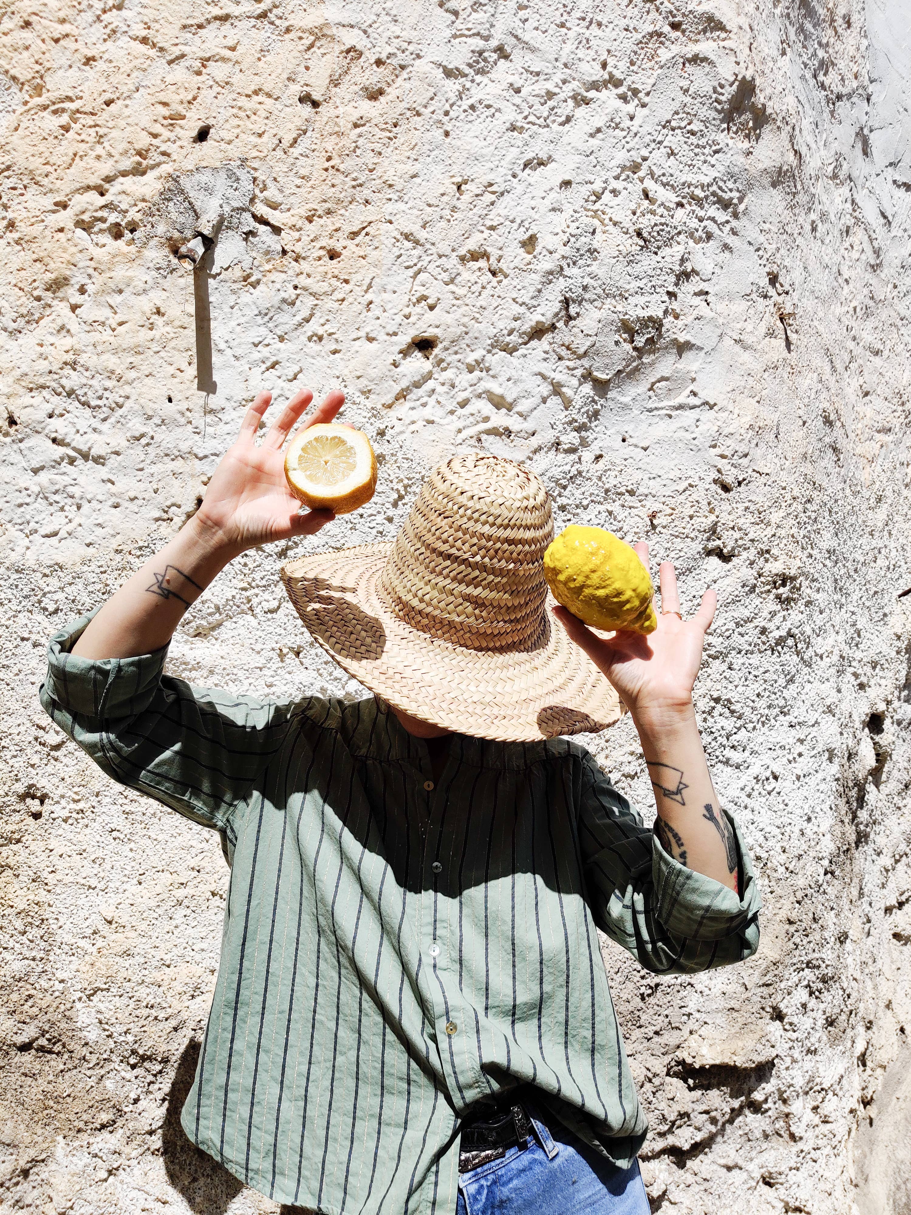 Ceramic lemon fruit