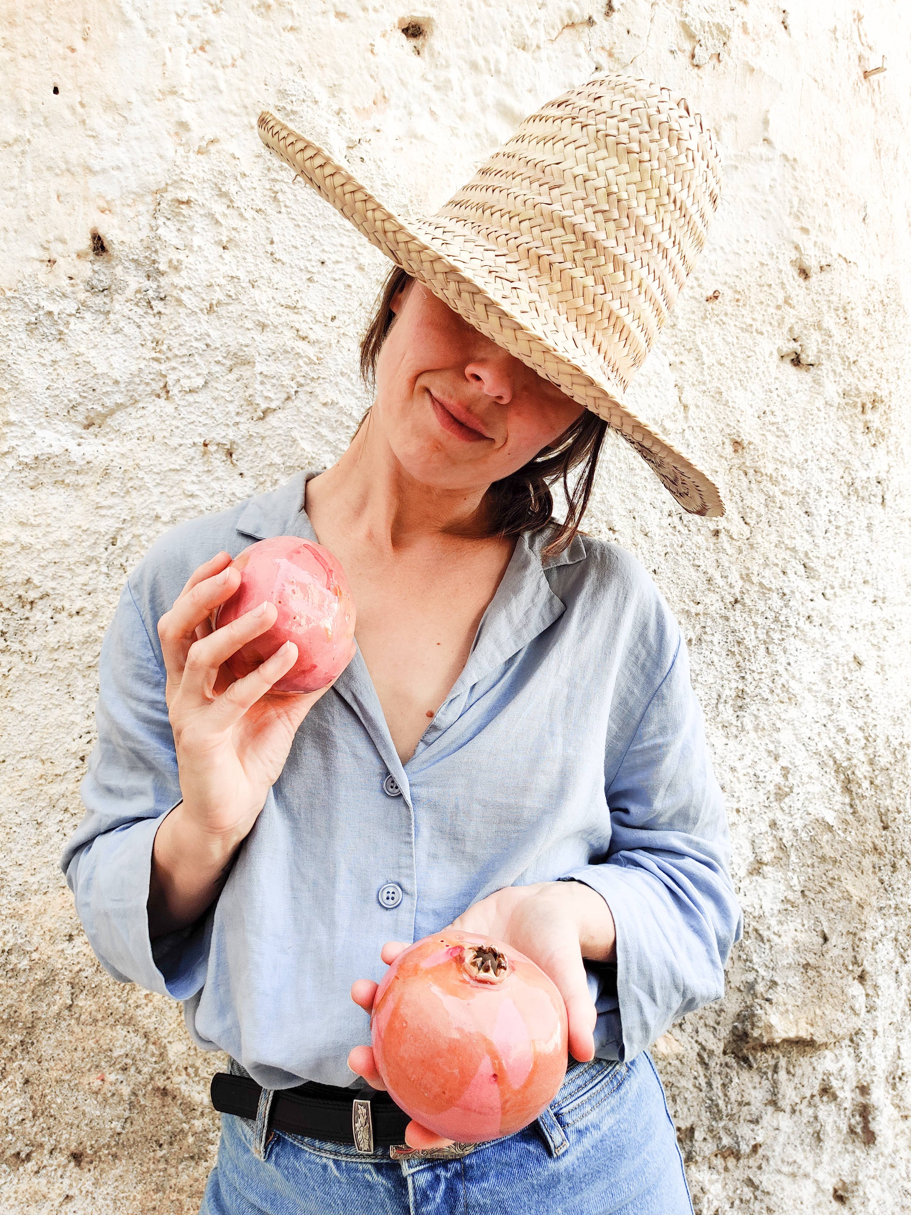 Ceramic pomegranate