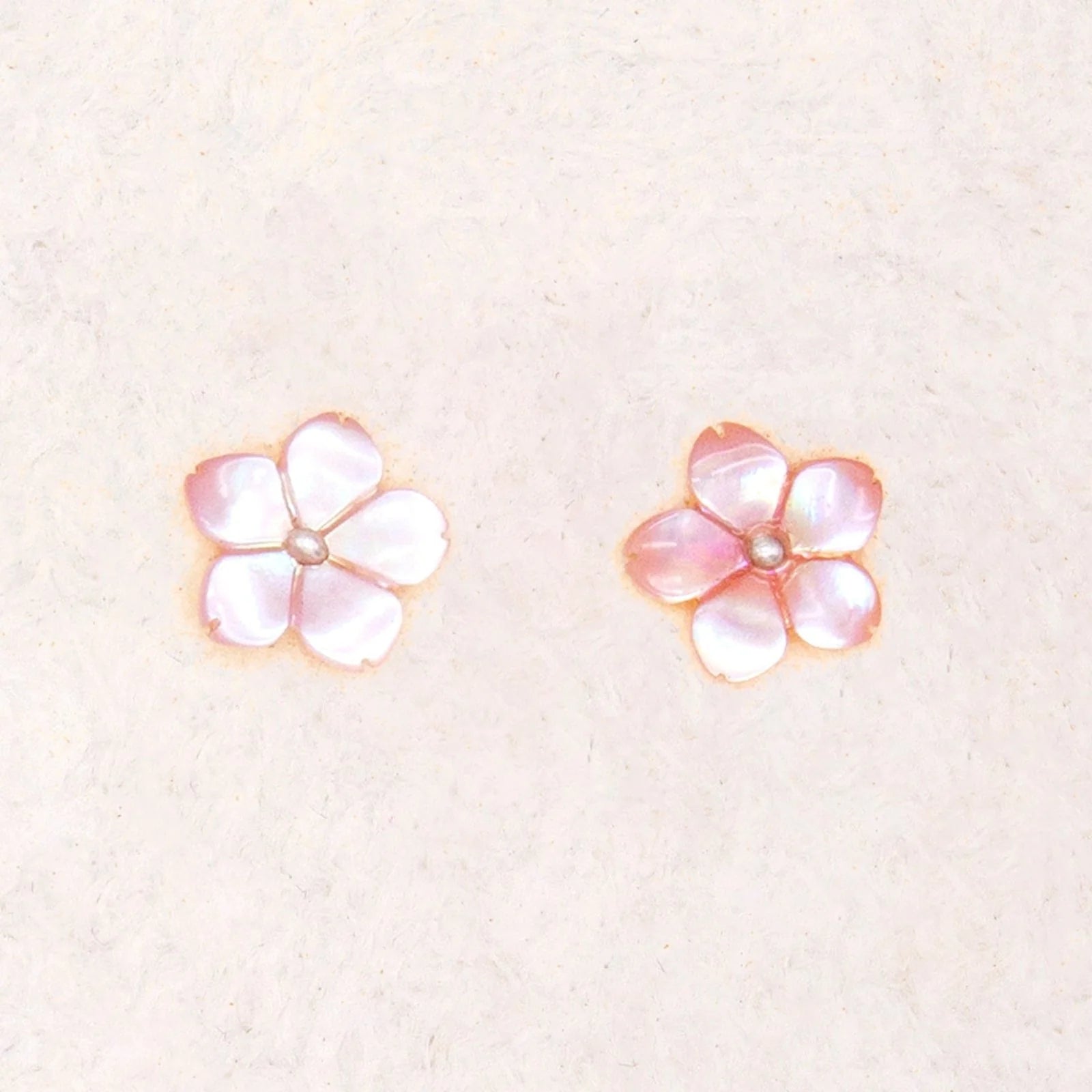 Sweet Flower Studs, Pink